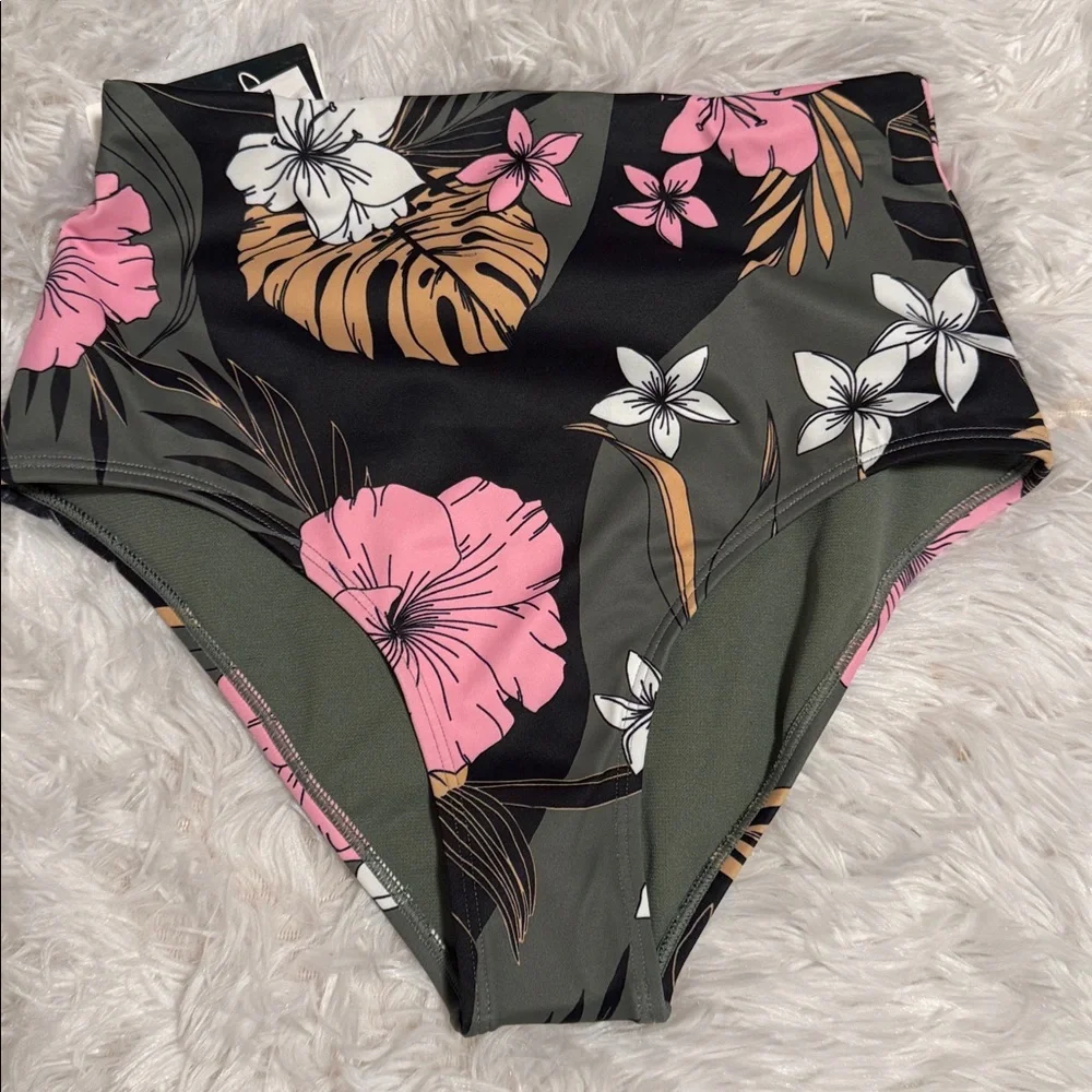 Roxy Pro The True Air Swimwear large NWT
